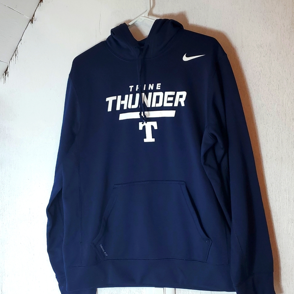 Nike therma-fit hoodie